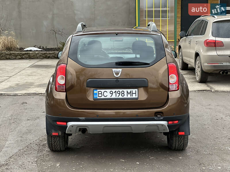 Внедорожник / Кроссовер Dacia Duster 2011 в Новом Буге