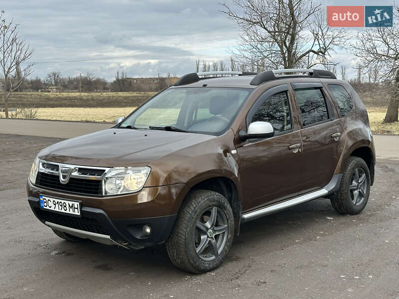 Внедорожник / Кроссовер Dacia Duster 2011 в Новом Буге