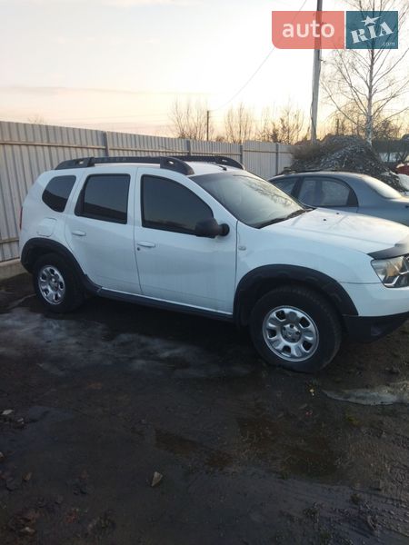 Позашляховик / Кросовер Dacia Duster 2014 в Дубні