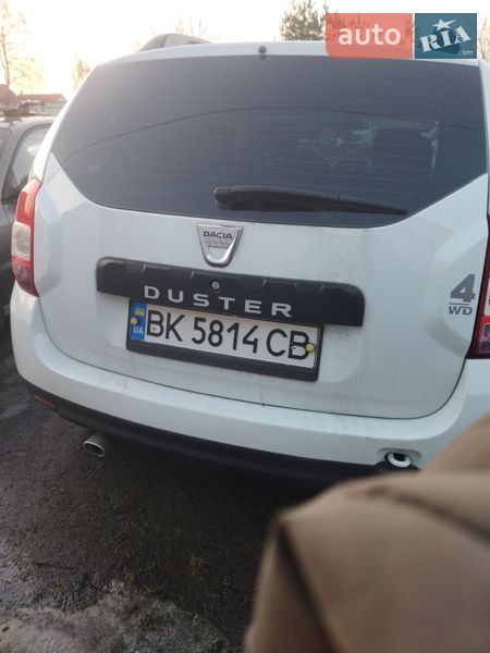 Позашляховик / Кросовер Dacia Duster 2014 в Дубні