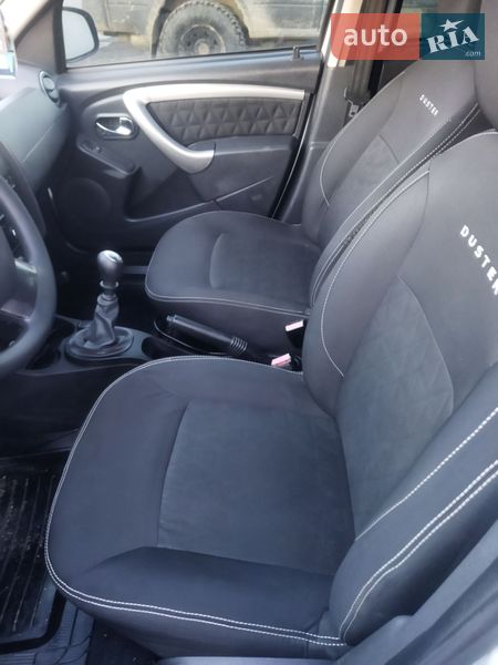 Позашляховик / Кросовер Dacia Duster 2014 в Дубні