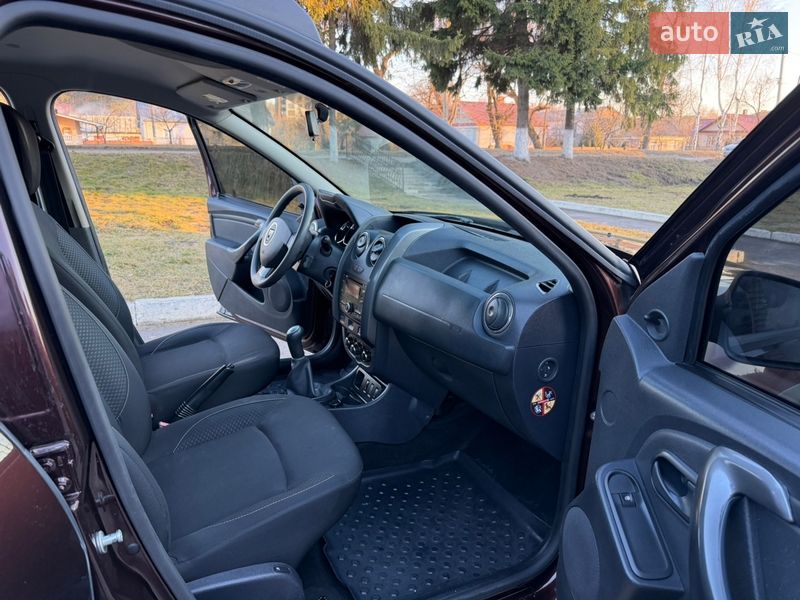 Внедорожник / Кроссовер Dacia Duster 2016 в Радивилове