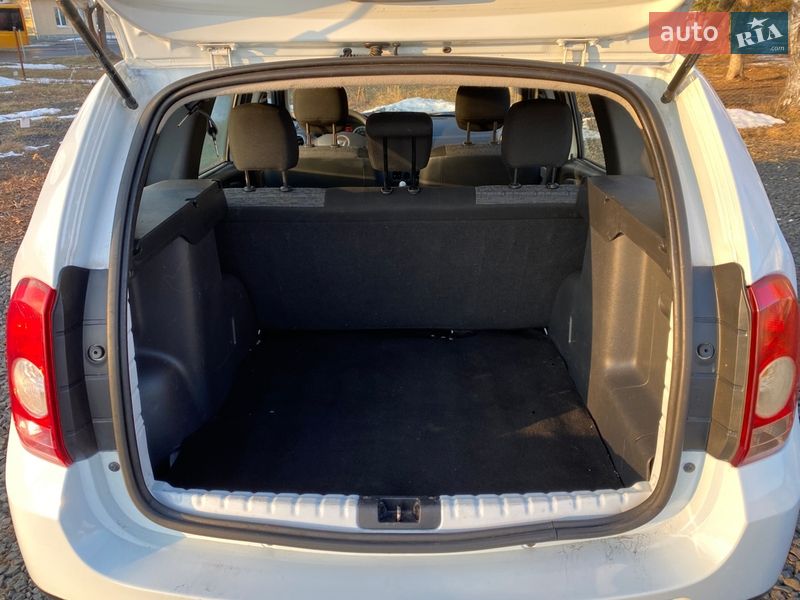 Позашляховик / Кросовер Dacia Duster 2012 в Луцьку