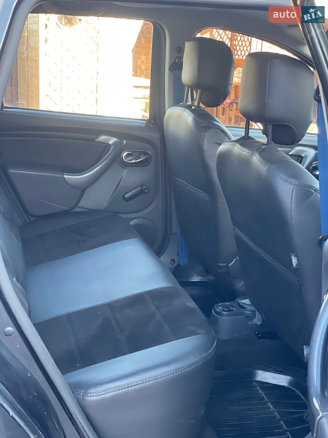 2015 Dacia Duster - мініатюра 7