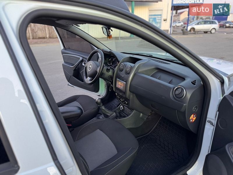 Внедорожник / Кроссовер Dacia Duster 2016 в Житомире