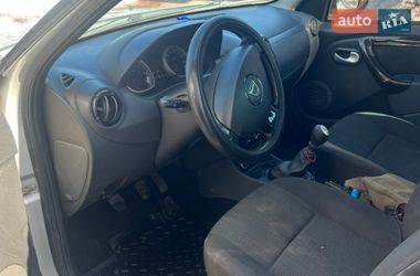 Позашляховик / Кросовер Dacia Duster 2011 в Конотопі