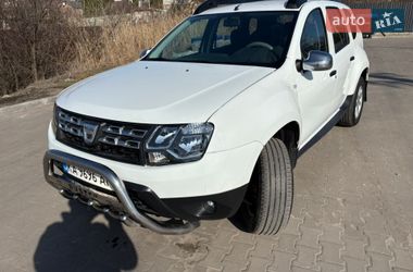 Позашляховик / Кросовер Dacia Duster 2015 в Києві