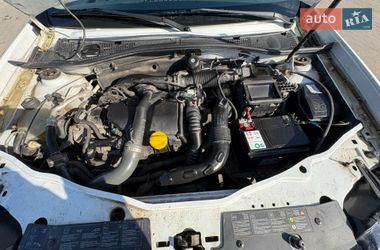Позашляховик / Кросовер Dacia Duster 2015 в Києві