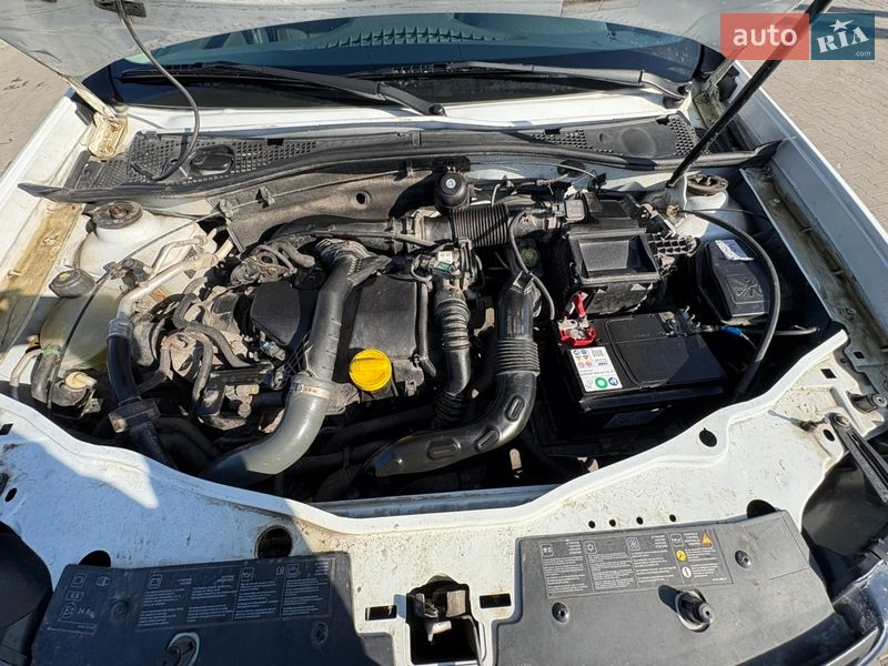 Позашляховик / Кросовер Dacia Duster 2015 в Києві