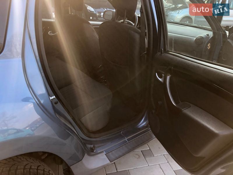 Внедорожник / Кроссовер Dacia Duster 2011 в Ивано-Франковске