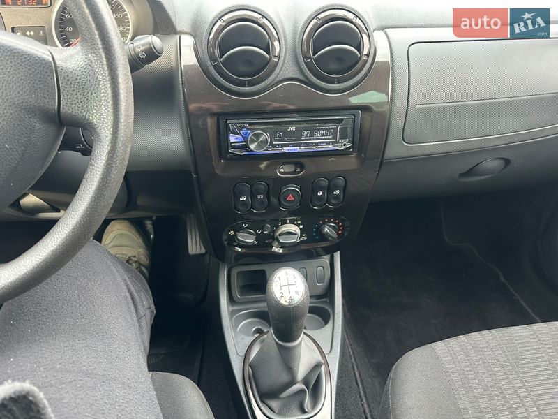 Позашляховик / Кросовер Dacia Duster 2010 в Сокалі