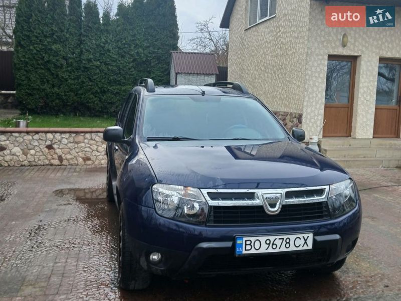 Dacia Duster 2011