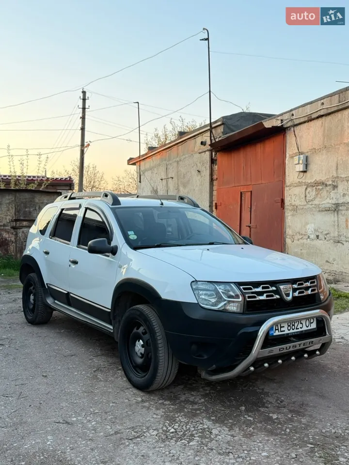 2015 Dacia Duster - мініатюра 18