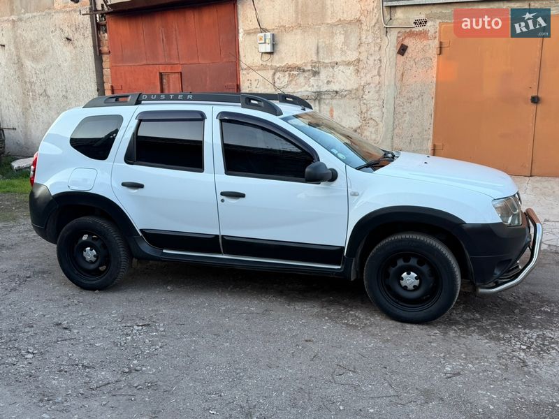 Позашляховик / Кросовер Dacia Duster 2014 в Кривому Розі