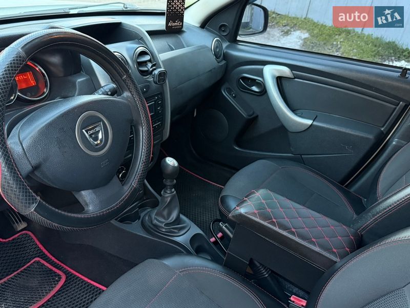 Позашляховик / Кросовер Dacia Duster 2014 в Кривому Розі