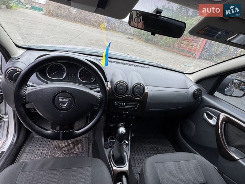 Внедорожник / Кроссовер Dacia Duster 2010 в Гнивани