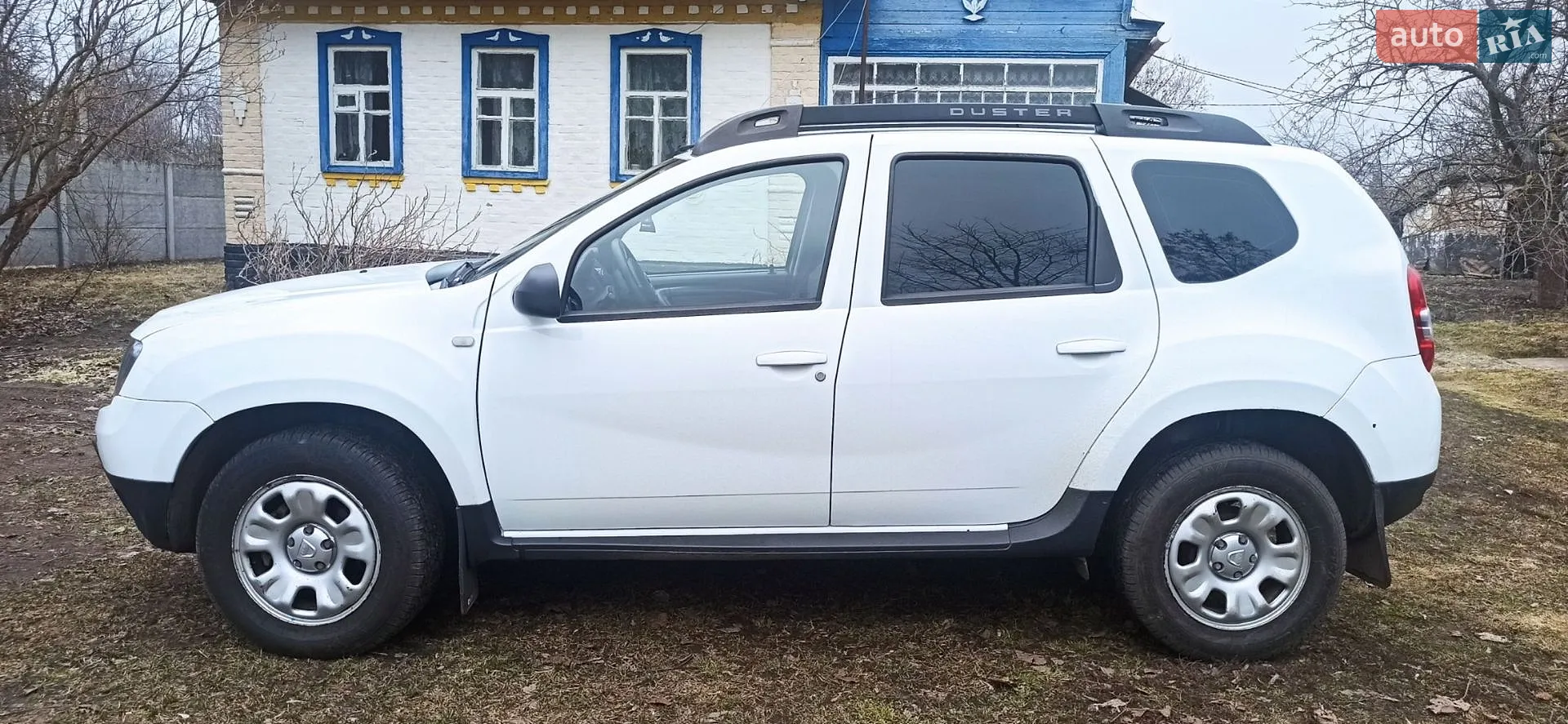 2016 Dacia Duster - мініатюра 2