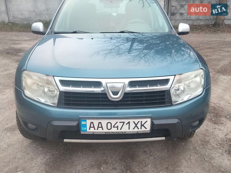 Dacia Duster 2011