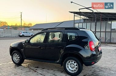 Внедорожник / Кроссовер Dacia Duster 2012 в Великой Багачке