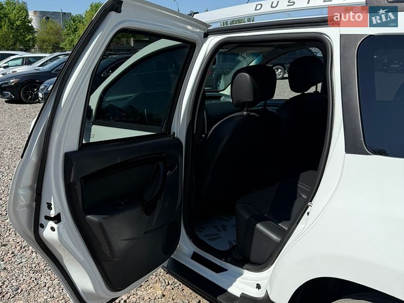Внедорожник / Кроссовер Dacia Duster 2017 в Черкассах