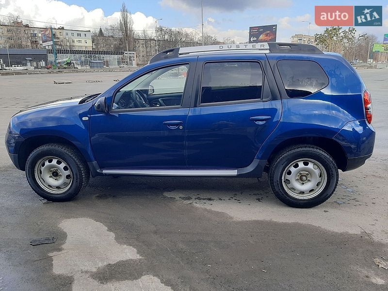 Позашляховик / Кросовер Dacia Duster 2017 в Полтаві