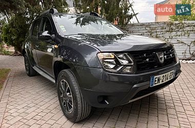 Внедорожник / Кроссовер Dacia Duster 2017 в Львове