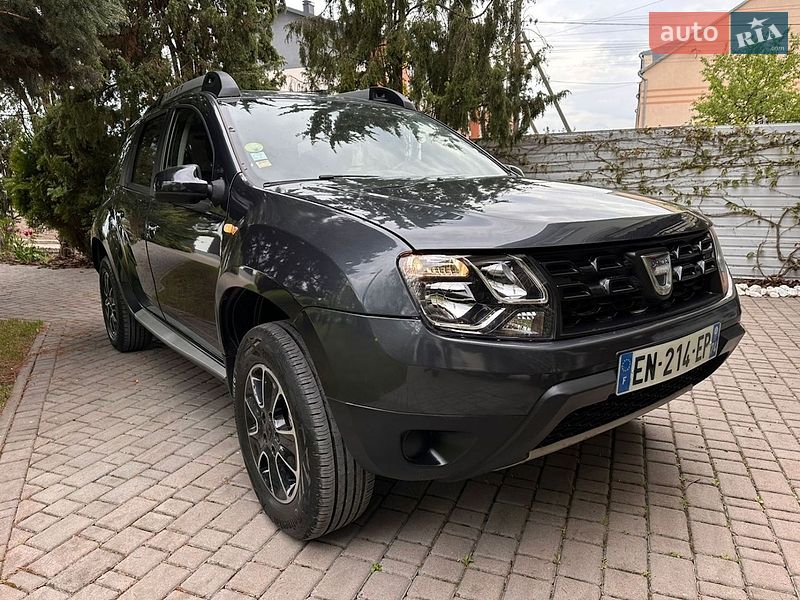 Внедорожник / Кроссовер Dacia Duster 2017 в Львове