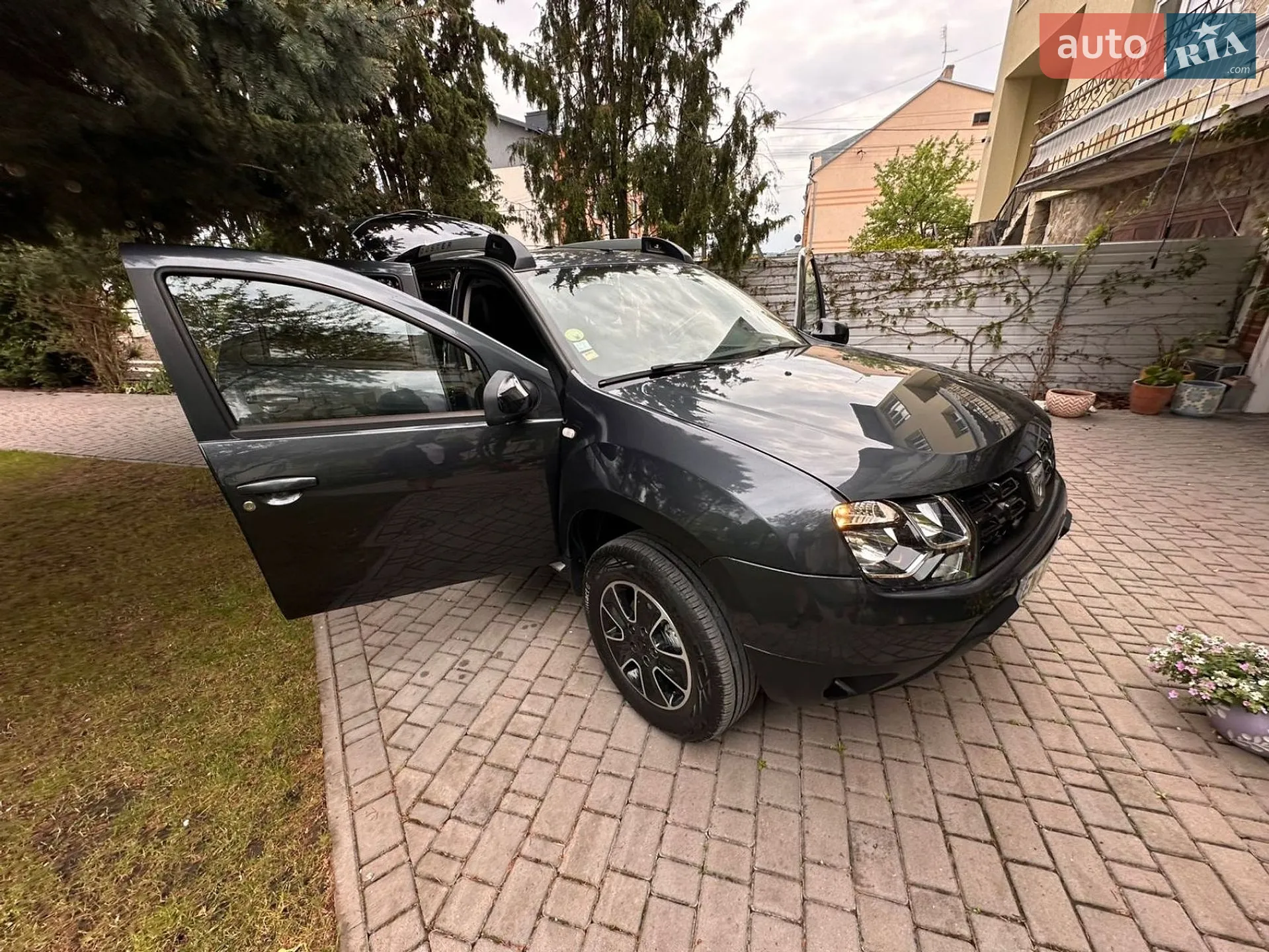 2017 Dacia Duster - мініатюра 24
