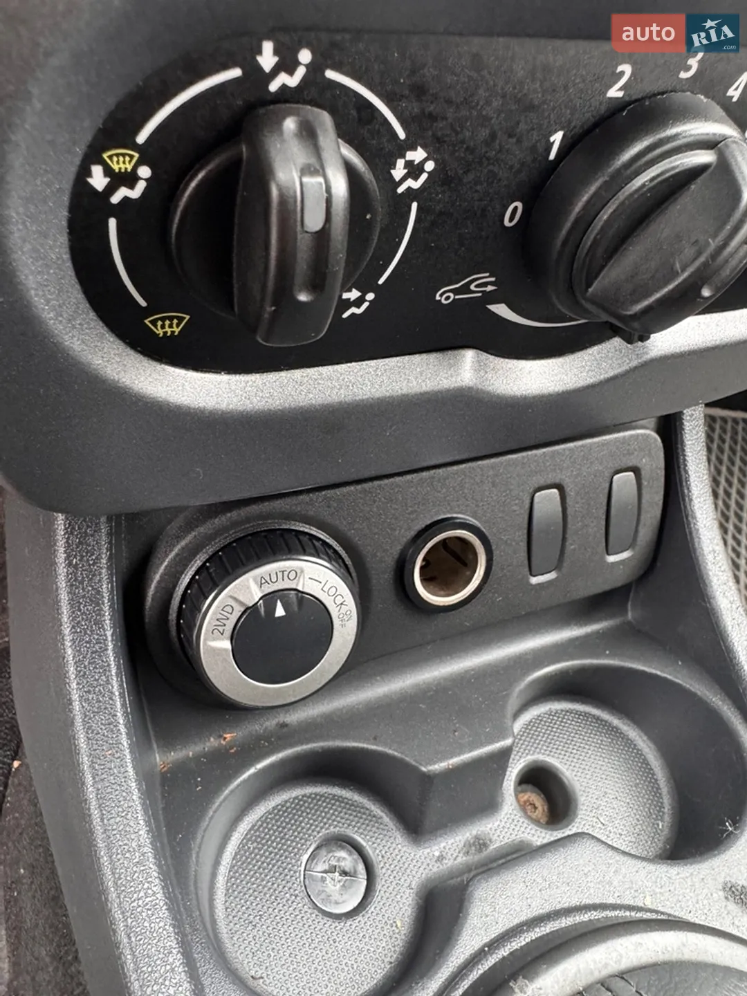 2012 Dacia Duster - мініатюра 11