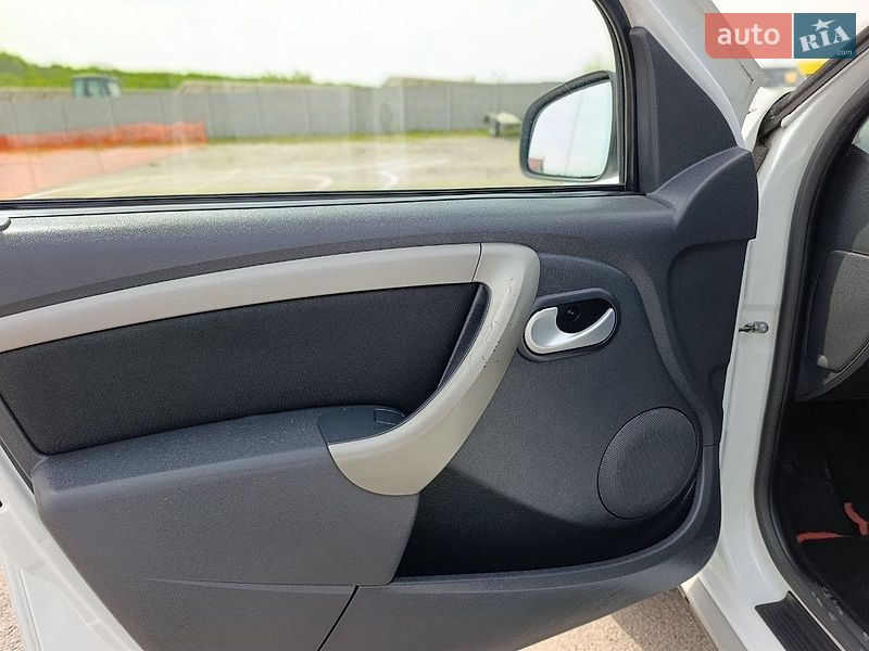 Внедорожник / Кроссовер Dacia Duster 2013 в Виннице