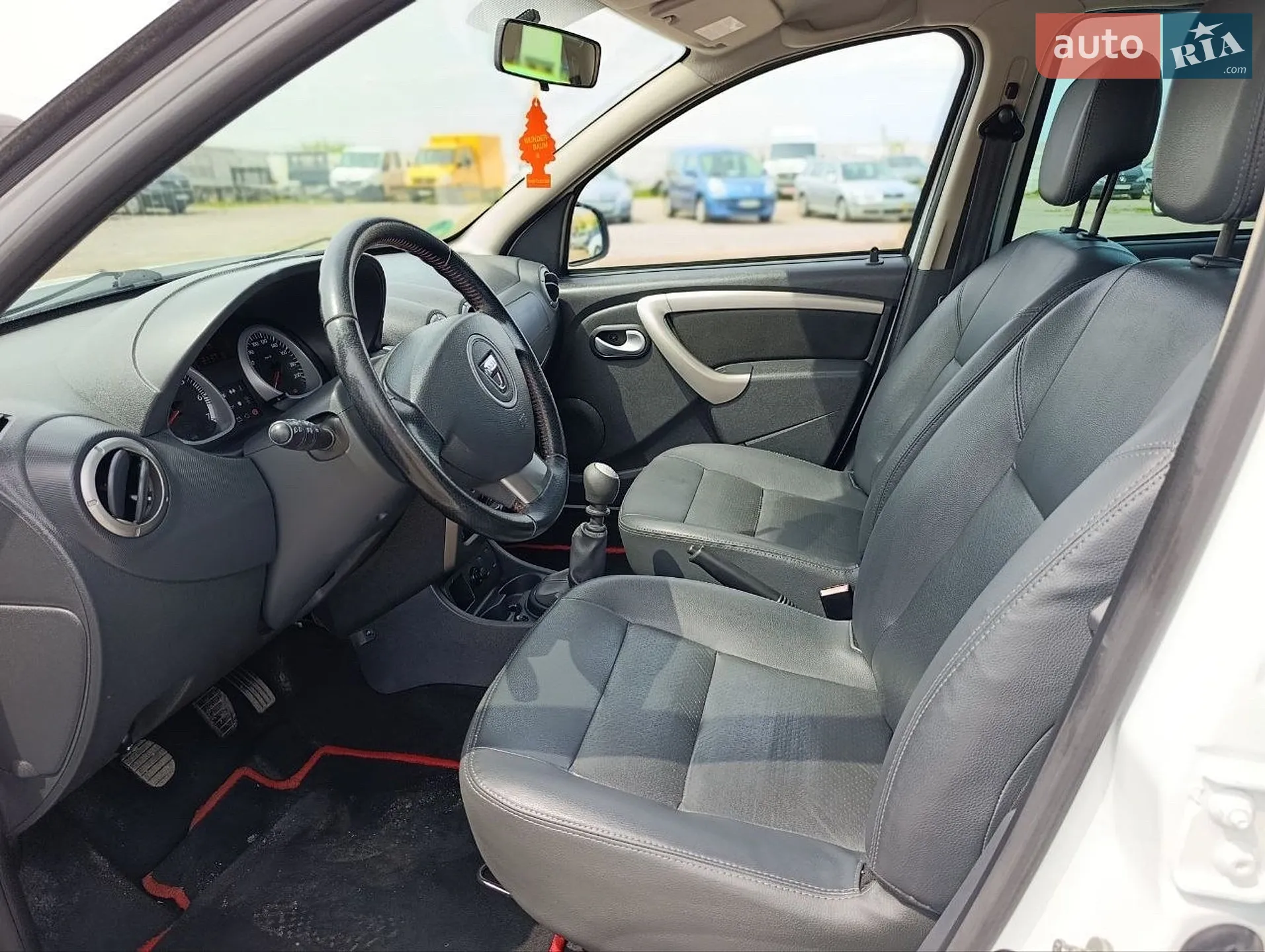 2013 Dacia Duster - мініатюра 13