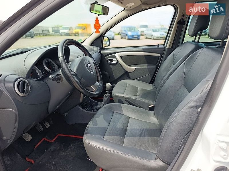 Внедорожник / Кроссовер Dacia Duster 2013 в Виннице