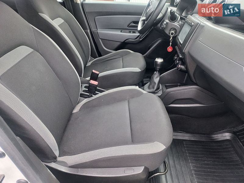 Внедорожник / Кроссовер Dacia Duster 2018 в Новоархангельске
