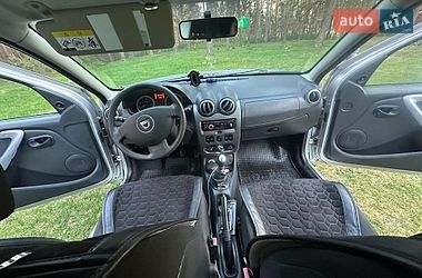 Позашляховик / Кросовер Dacia Duster 2011 в Славуті