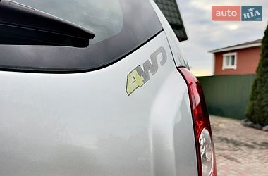 Внедорожник / Кроссовер Dacia Duster 2012 в Хороле фото 17 Внедорожник / Кроссовер Dacia Duster 2012 в Хороле