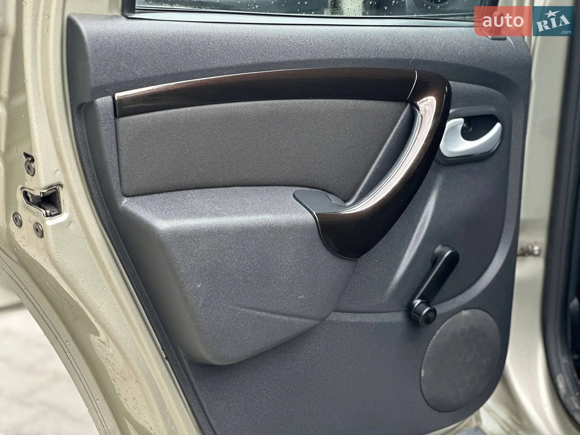 2010 Dacia Duster - мініатюра 10