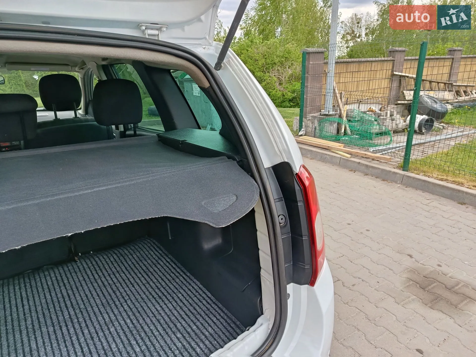 2012 Dacia Duster - мініатюра 46
