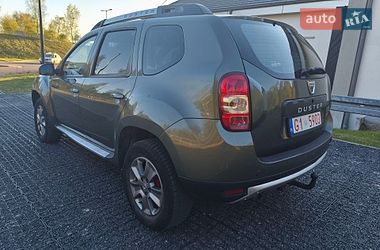 Позашляховик / Кросовер Dacia Duster 2015 в Мені