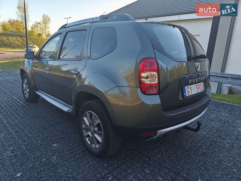 Позашляховик / Кросовер Dacia Duster 2015 в Мені