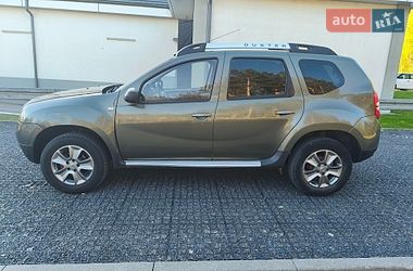 Позашляховик / Кросовер Dacia Duster 2015 в Мені