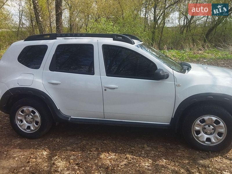 Позашляховик / Кросовер Dacia Duster 2014 в Дубні фото 3 Позашляховик / Кросовер Dacia Duster 2014 в Дубні