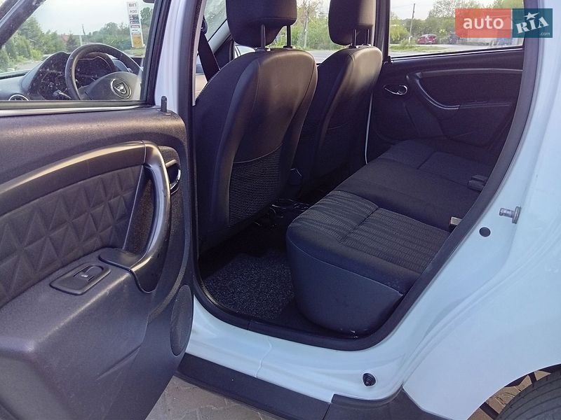 Внедорожник / Кроссовер Dacia Duster 2014 в Белогорье