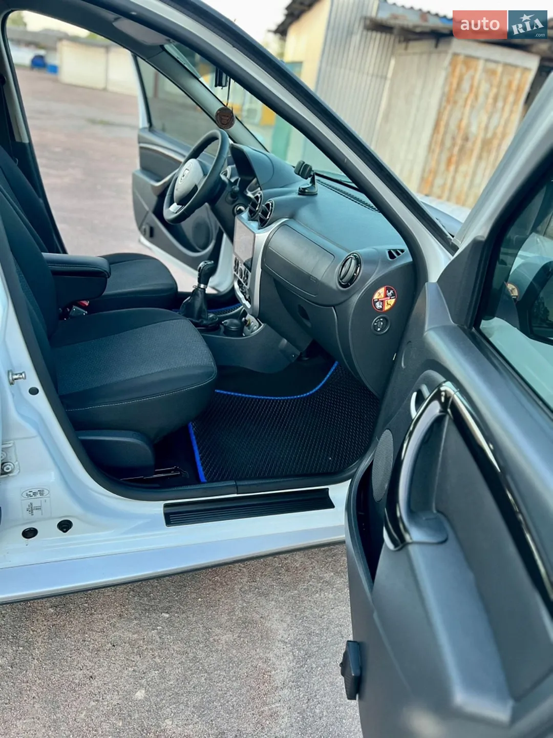 2011 Dacia Duster - мініатюра 27