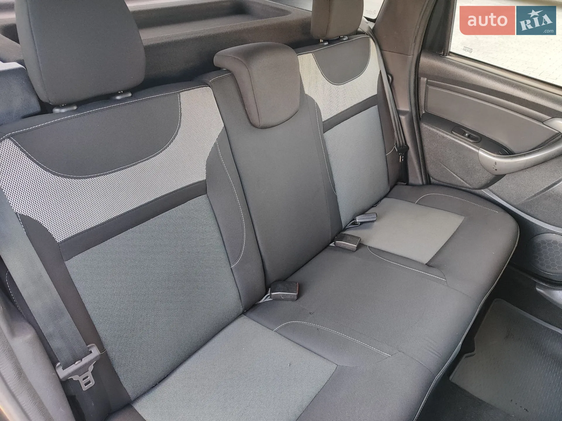 2016 Dacia Duster - мініатюра 47