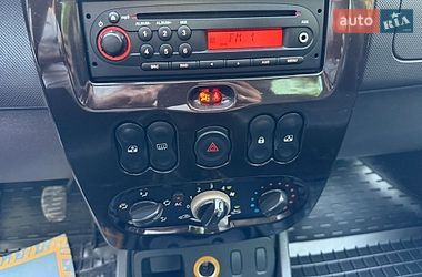 Позашляховик / Кросовер Dacia Duster 2011 в Вінниці