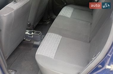 Внедорожник / Кроссовер Dacia Duster 2010 в Кицмани
