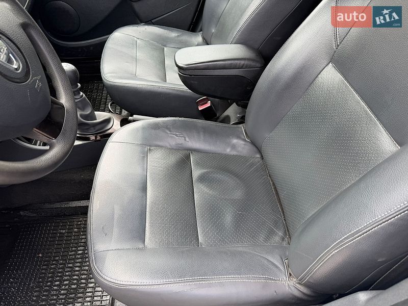 Позашляховик / Кросовер Dacia Duster 2012 в Дубні