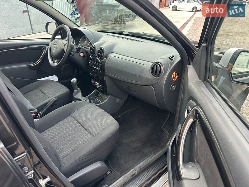 Внедорожник / Кроссовер Dacia Duster 2010 в Сокале