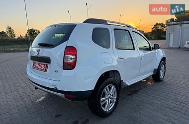 Позашляховик / Кросовер Dacia Duster 2011 в Луцьку