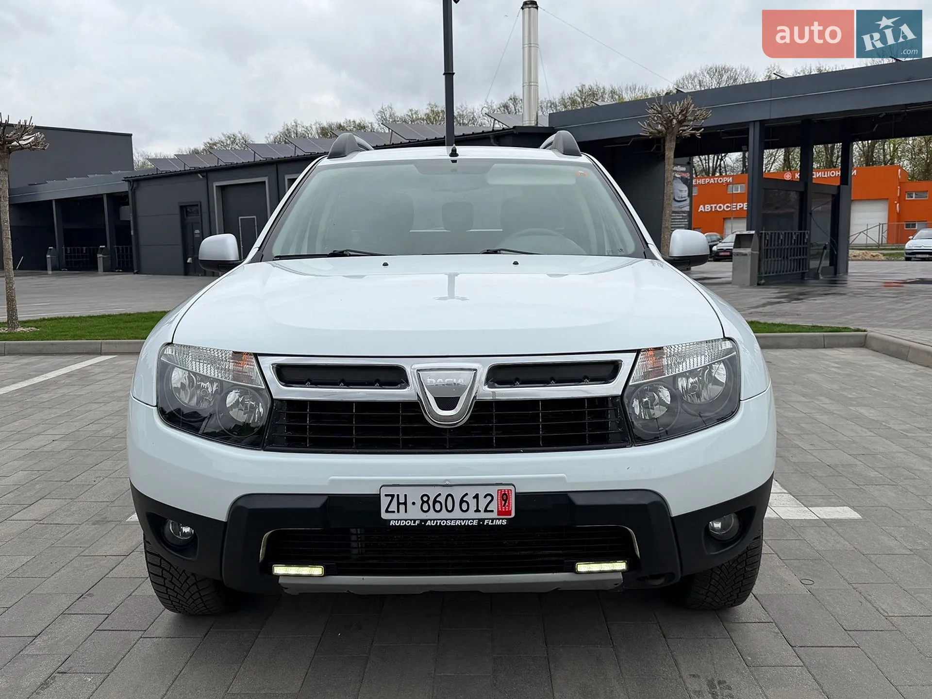 2010 Dacia Duster - мініатюра 3